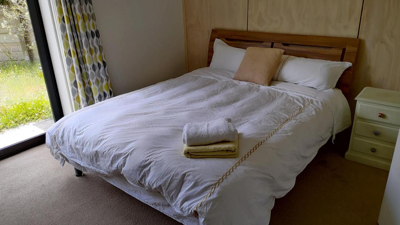 Pencarrow Lakeside Apartment クイーンズタウン エクステリア 写真